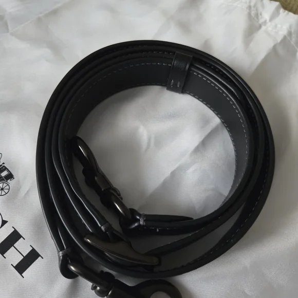 Coach Rogue 20 Black And Pewter HDW - Picture 15 of 16